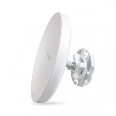 EnGenius EnStation5 Outdoor Long-Rang 11n Access Point/Client Bride, Speed 300Mbps 5GHz, 19dBi High-Gain Antennas, 2-Port LAN  
