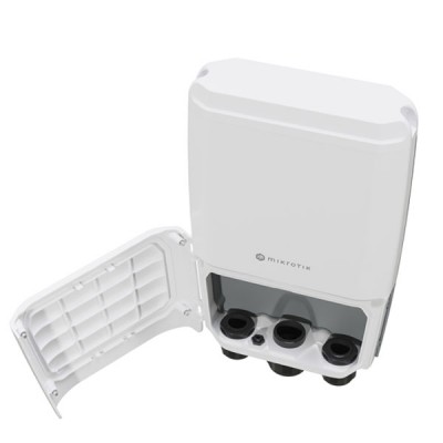 MikroTik CRS504-4XQ-OUT Outdoor 100GbE 4-Port QSFP28 + 1 x 100Mbit Ethernet port, MikroTik RouterOS v7, License level 5, Compatible with 40G, 25G, 10G, and 1G Fiber Connections, IP66 Weatherproof Enclosure